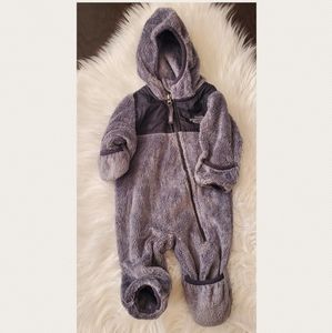 Baby North Face Snow Suit 0-3 months